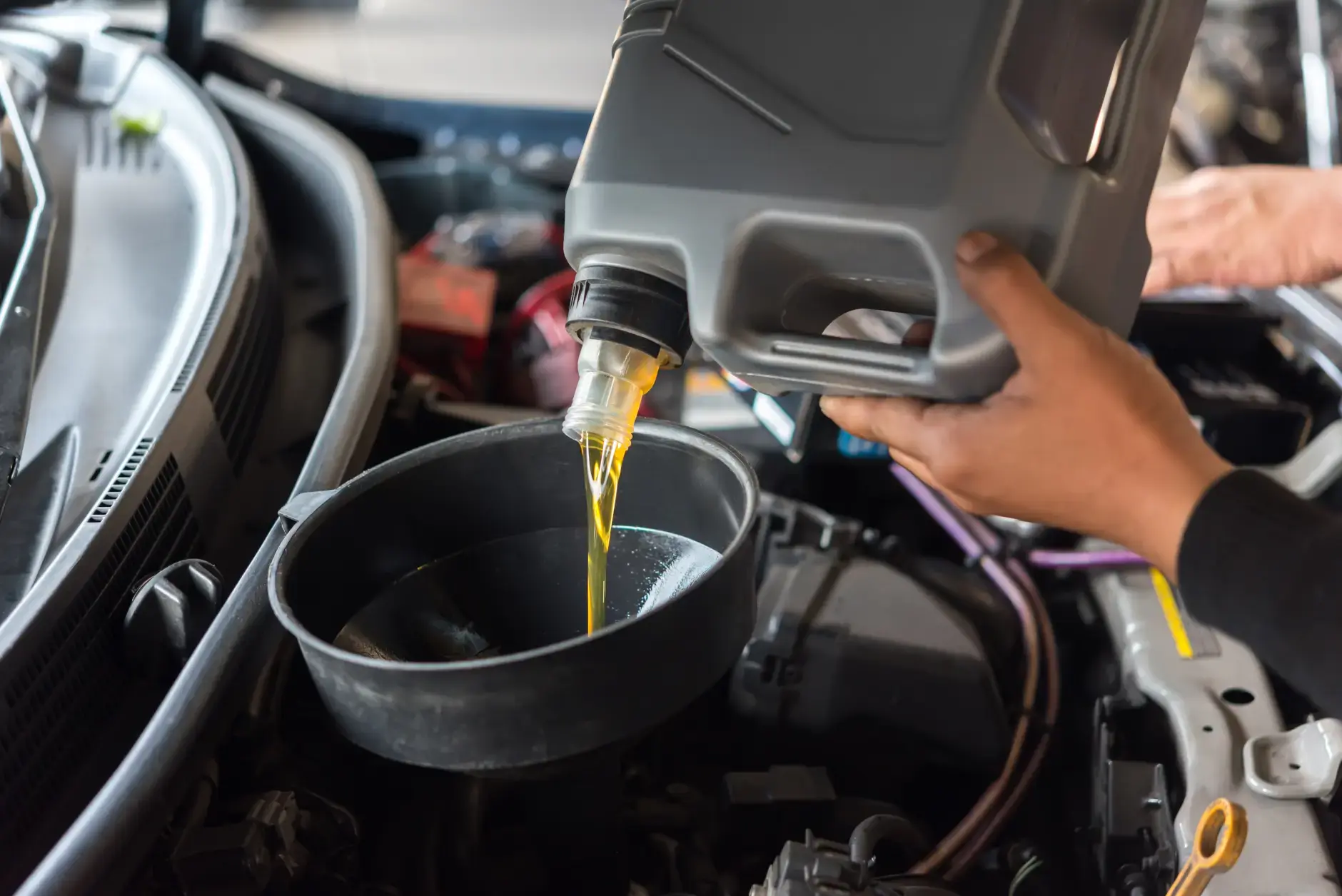 Oil Change Services in Costa Mesa, CA